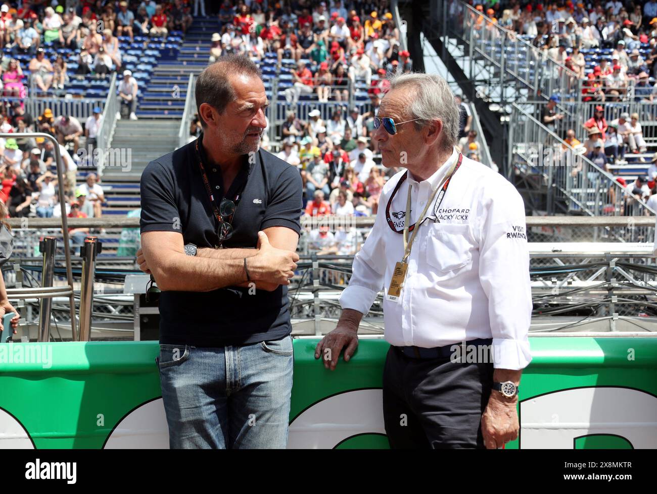 Monaco, France. 26 mai 2024. © PHOTOPQR/NICE MATIN/Jean François Ottonello ; Monaco ; 26/05/2024 ; 81e Grand Prix de Monaco 2024 - formule 1 - People - Stéphane DE GROODT et Jacky Ickx Monaco GP mai 2024 crédit : MAXPPP/Alamy Live News Banque D'Images