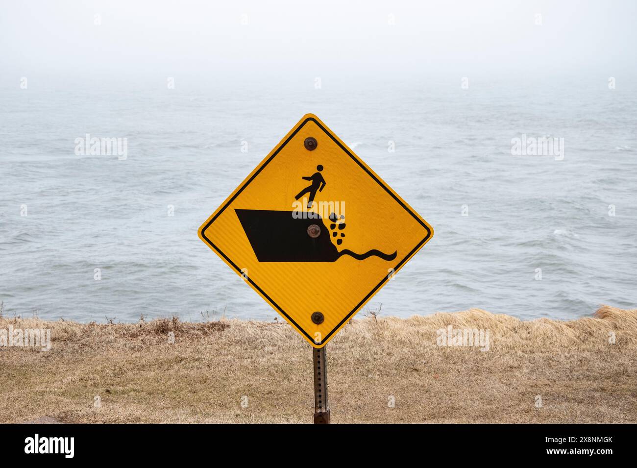 Panneau d'avertissement au phare d'East point à l'Île-du-Prince-Édouard, Canada Banque D'Images