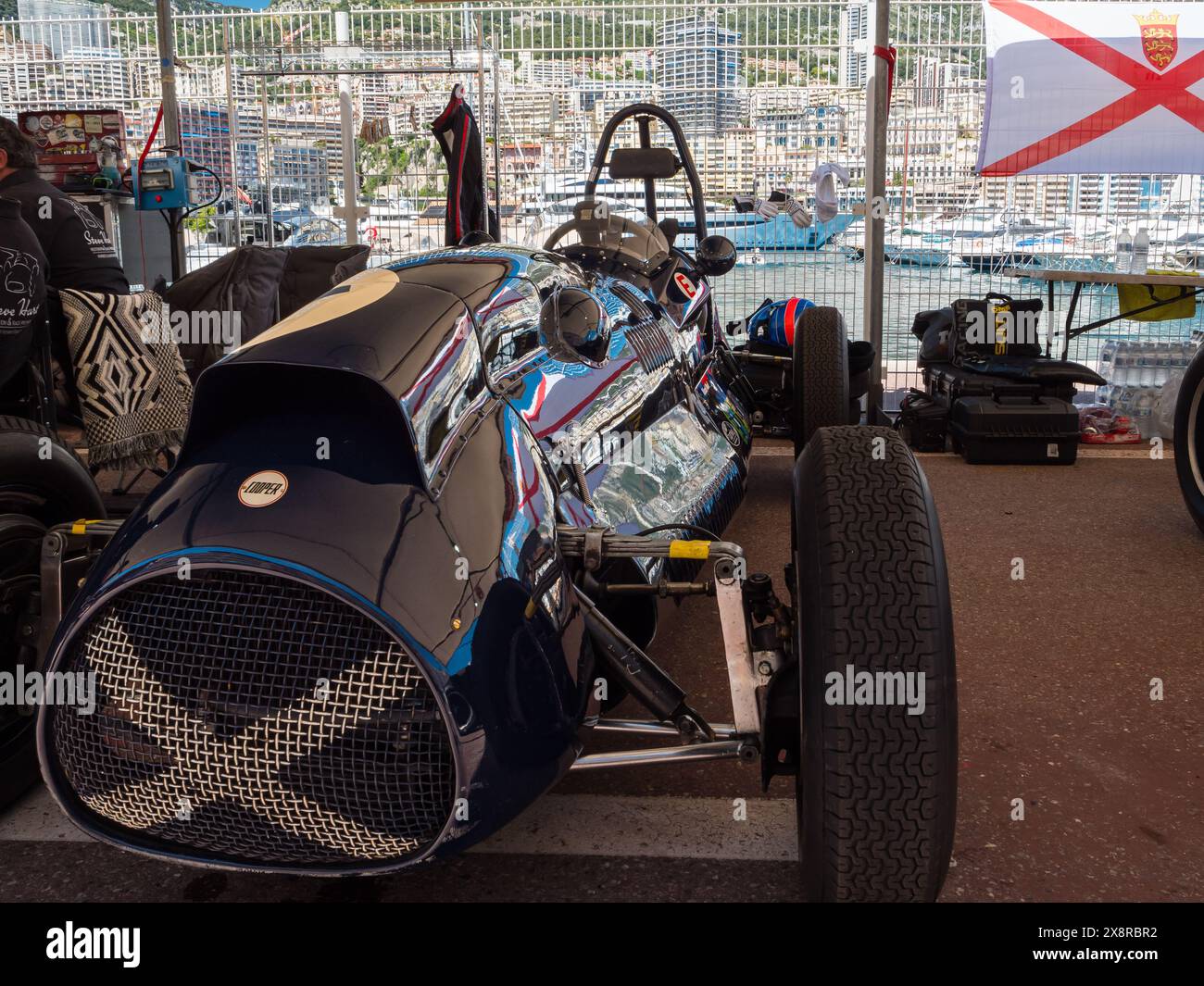 Une voiture de course classique Cooper Bristol T20 Mk1 au Grand Prix historique de Monaco 2024, Monte Carlo, Monaco, Sud de la France Banque D'Images