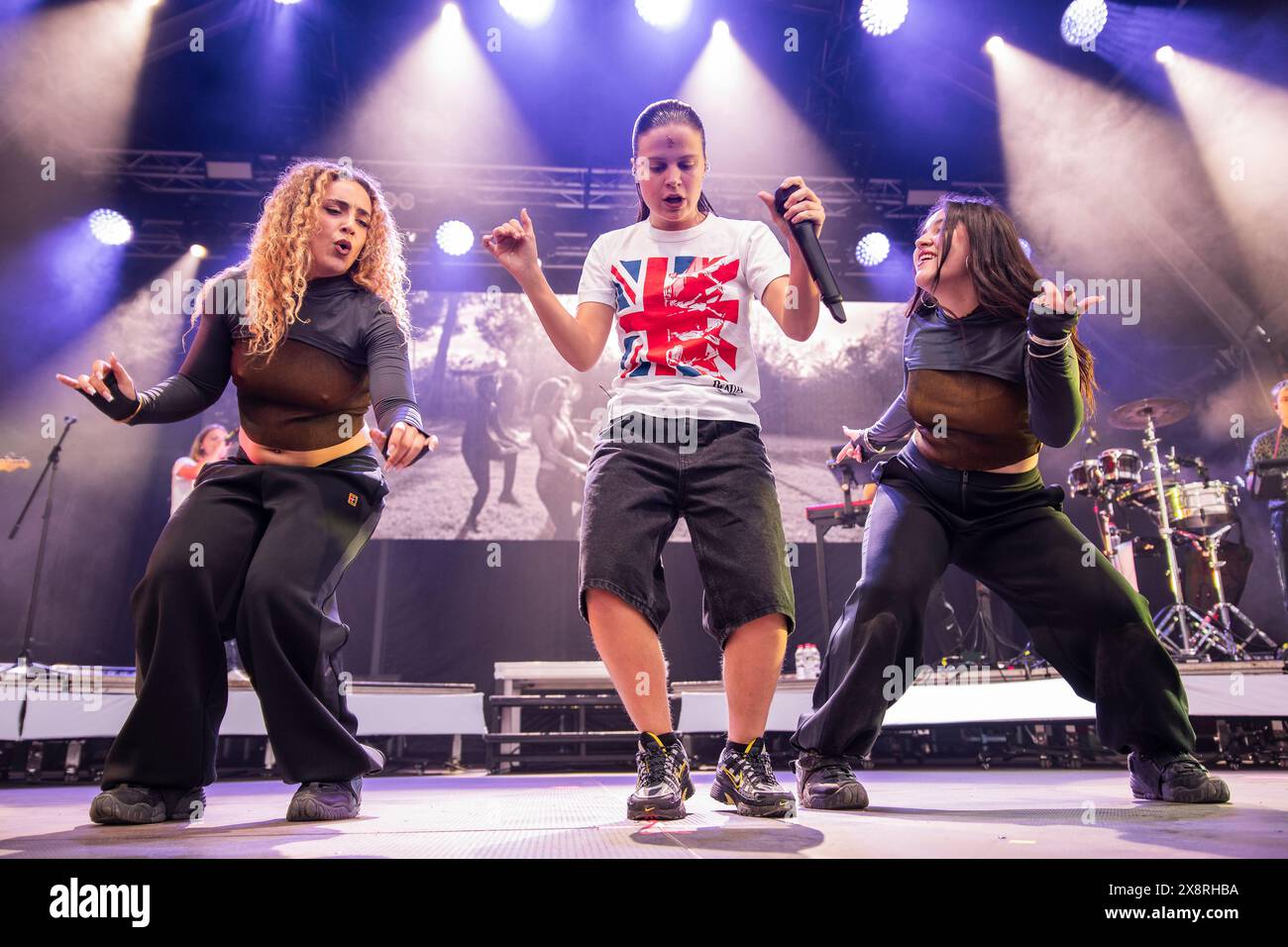 Barcelone, Espagne. 2024.05.19. Le chanteur de Mushkaa se produit sur scène au Festival Embassa't le 19 mai 2024 à Barcelone, Espagne. Banque D'Images