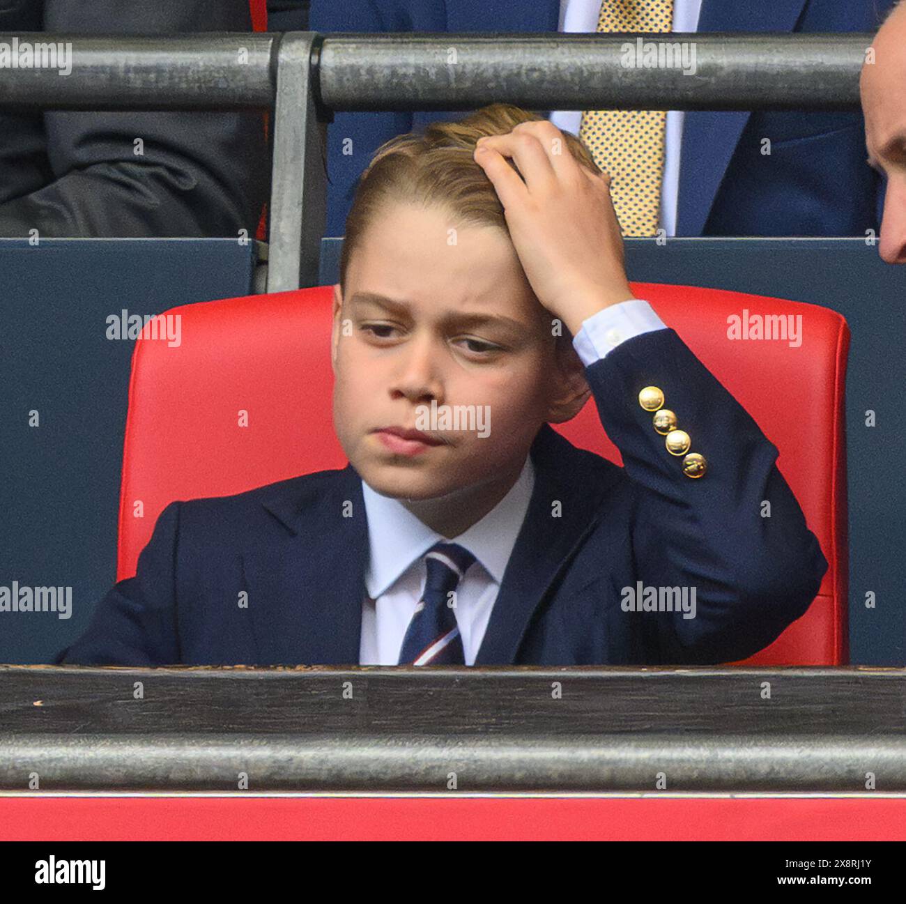 Londres, Royaume-Uni. 25 mai 2024 - Manchester City v Manchester United v - FA Cup final - Wembley. Prince George regarde pendant la finale de la FA Cup. Crédit photo : Mark pain / Alamy Live News Banque D'Images