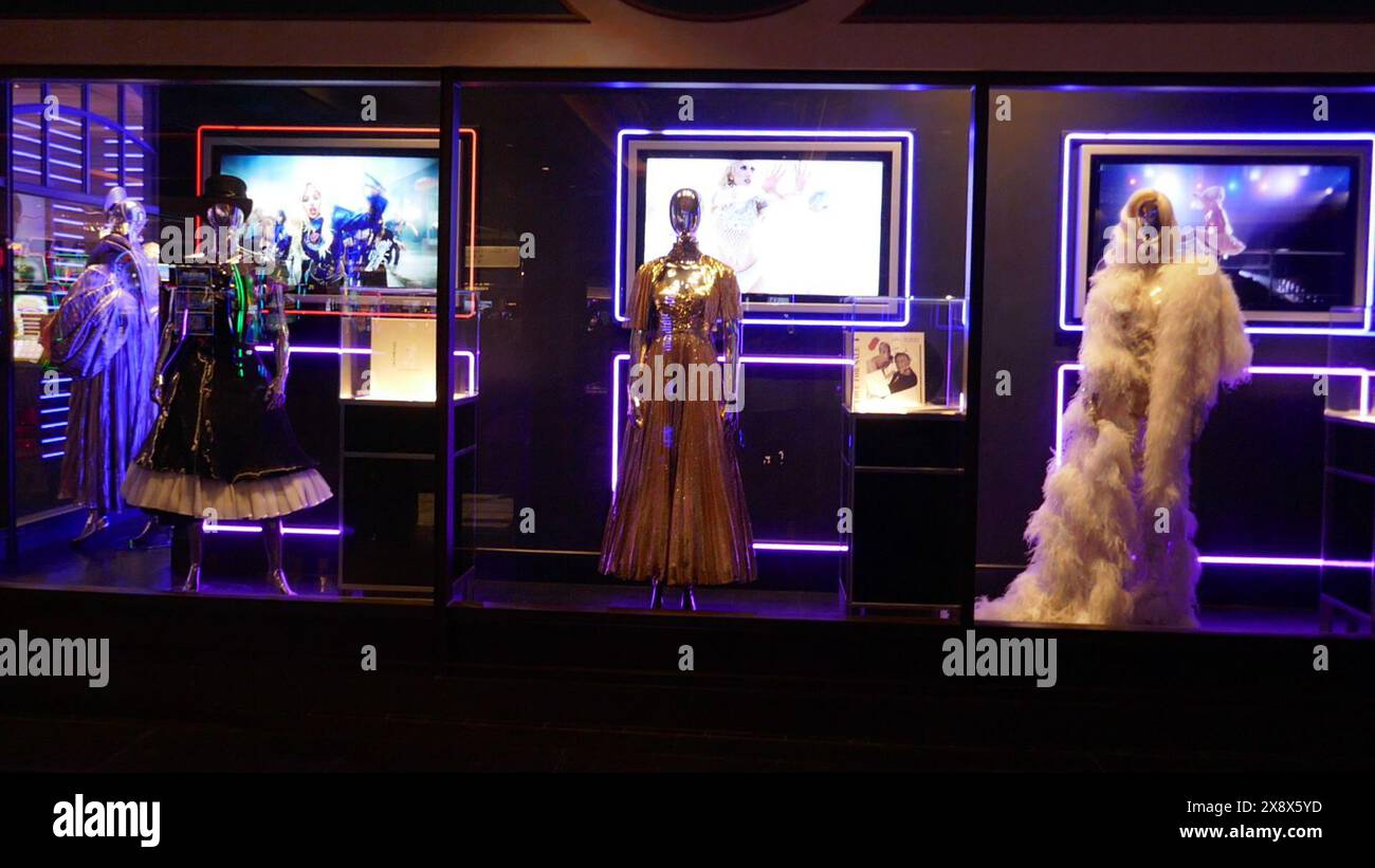 Las Vegas, Nevada, USA 15 mai 2024 Lady Gaga Haus of Gaga at Park MGM Hotel & Casino, ancien Monte Carlo Hotel & Casino sur Las Vegas Blvd le 15 mai 2024 à Las Vegas, Nevada, USA. Photo de Barry King/Alamy Stock photo Banque D'Images