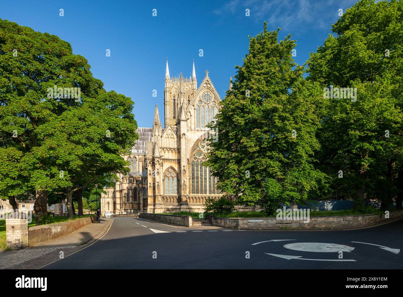 Matin de printemps à la cathédrale de Lincoln, Lincoln, Angleterre. Banque D'Images