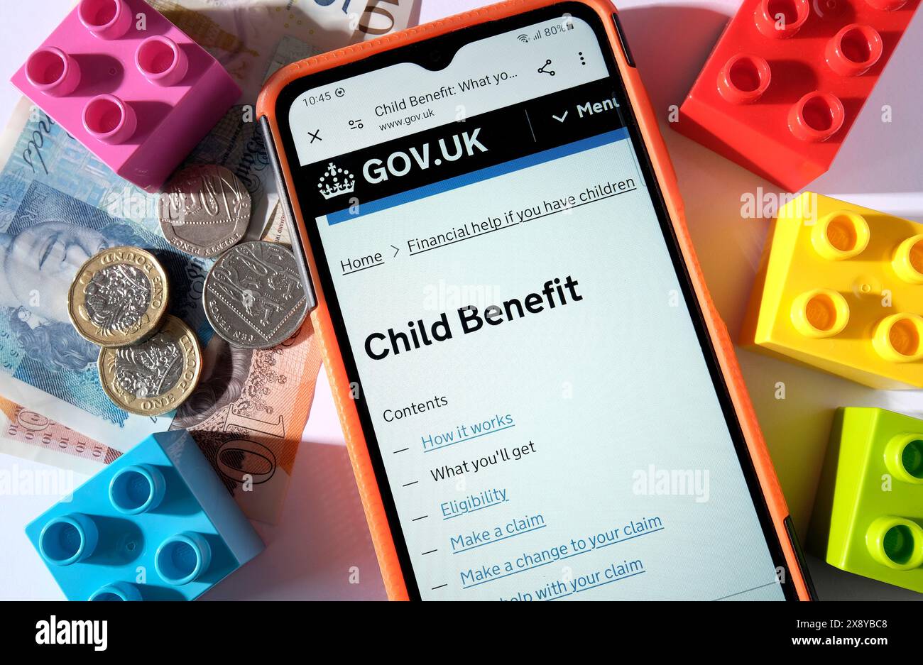 gov.uk page d'accueil de l'allocation pour enfant sur l'écran du smartphone Banque D'Images