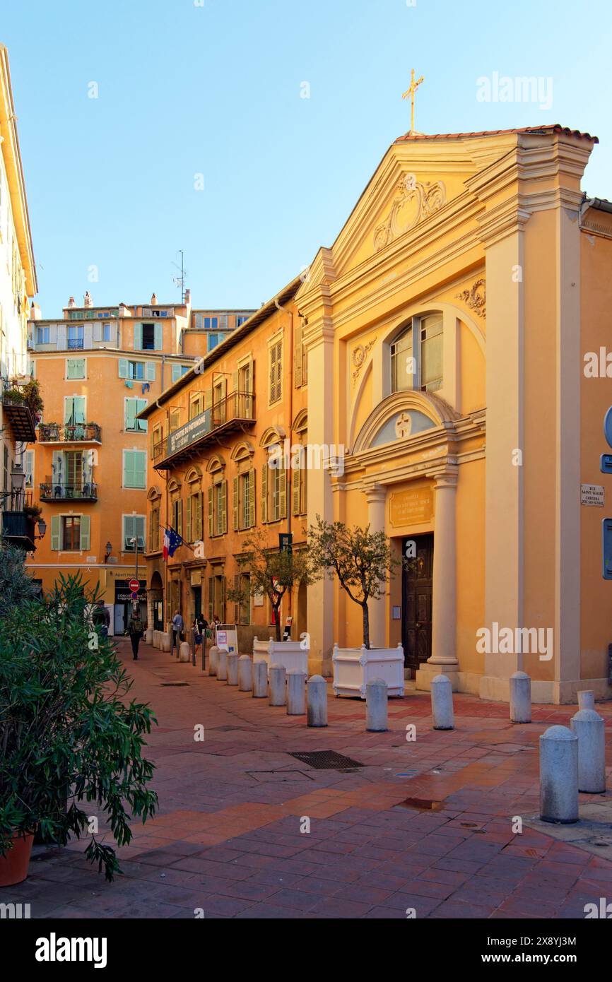 France, Alpes-Maritimes, Nice, vieille ville, cours Saleya France, Alpes-Maritimes (06), Nice, classée Patrimoine mondial de l'UNESCO, quartier du vieux ni Banque D'Images