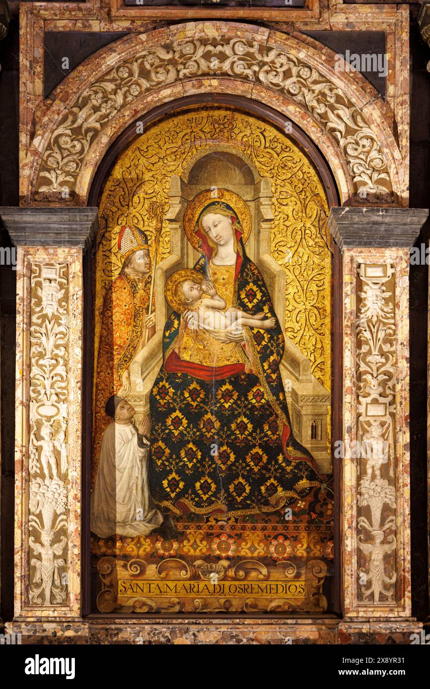Espagne, Andalousie, Séville, Cathédrale Alcazar et Archivo de Indias à Séville inscrit au patrimoine mondial de l'UNESCO, la Cathédrale, Vierge et enfant douleur Banque D'Images