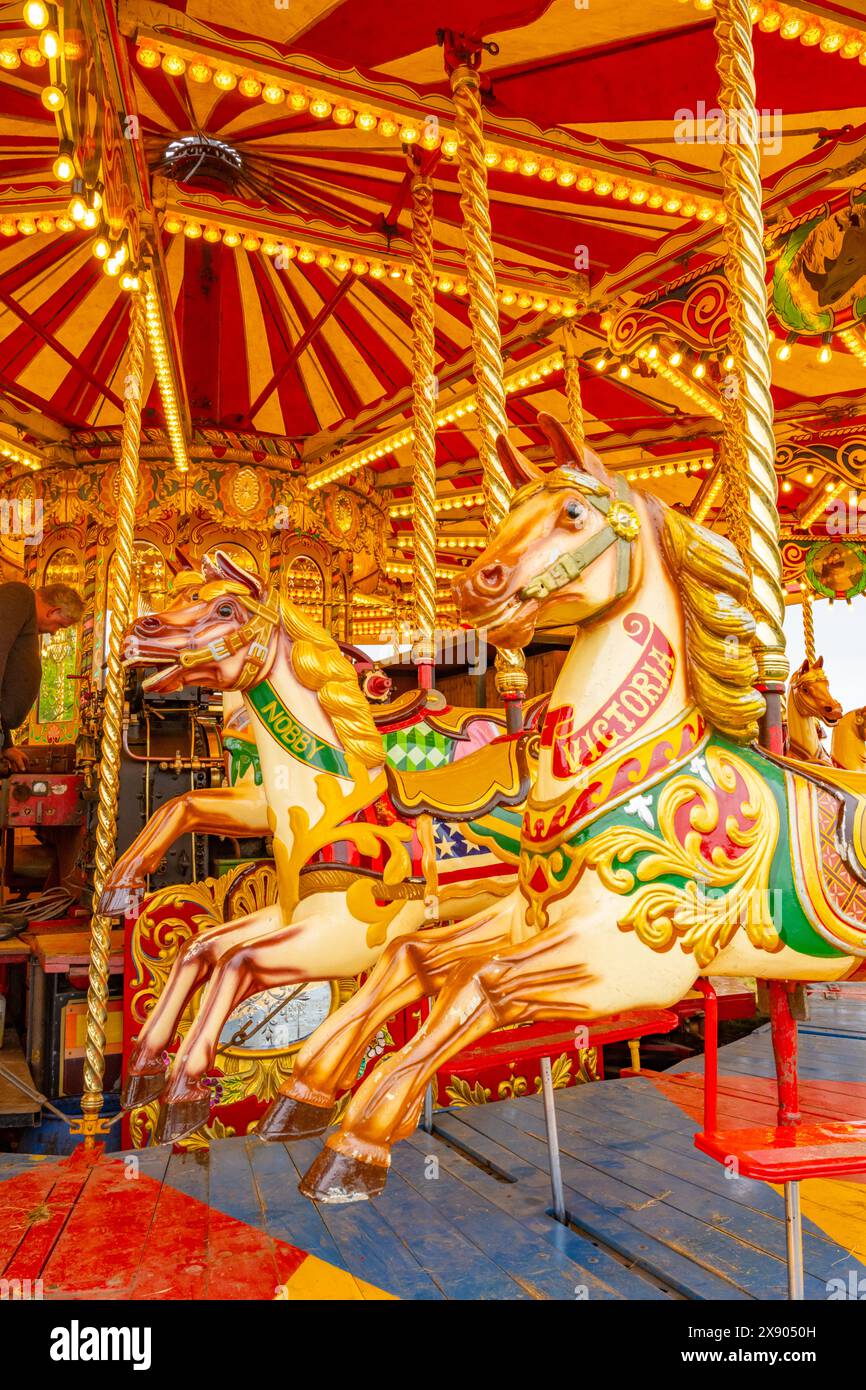 Rond-point à vapeur au festival de vapeur Crank Up à Saffron Walden Banque D'Images