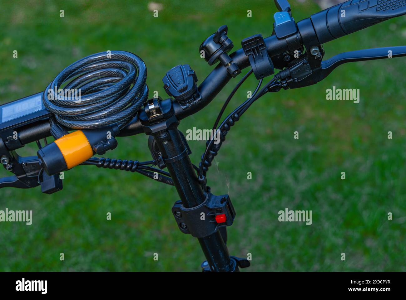 Serrure antivol pour bicyclette, alarme sonore pour bicyclette électrique, tentative de vol d'une bicyclette Banque D'Images