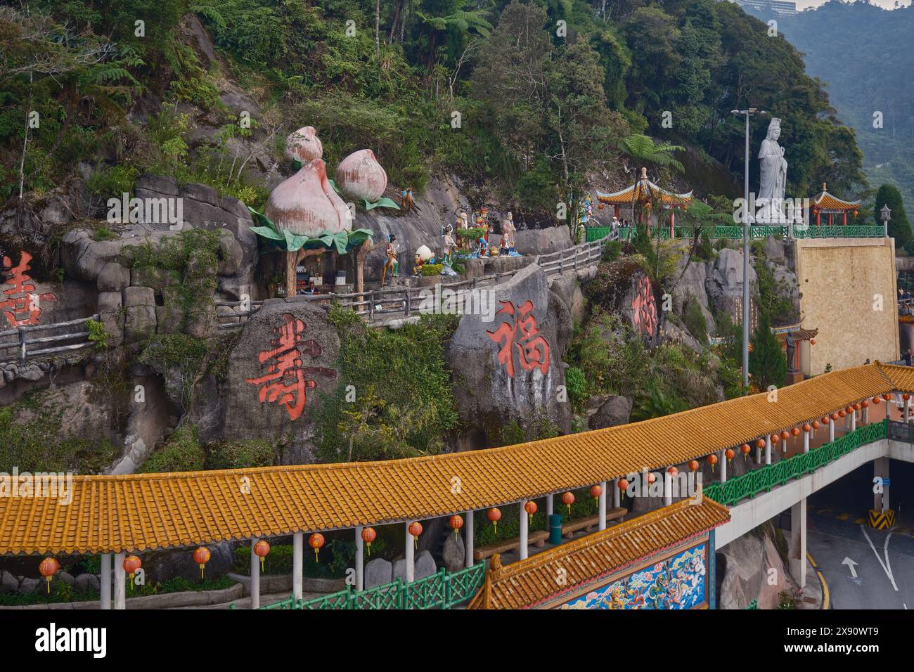 Le temple Chin Swee Caves à Genting Highlands, Pahang, Malaisie est un temple chinois situé dans le site le plus pittoresque de Genting Highlands Banque D'Images