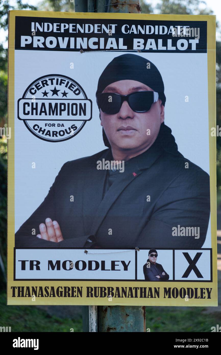 Taunton Road, Pietermaritzburg, KwaZulu-Natal, Afrique du Sud, 20240527. PHOTO : David A. Larsen. Affiches électorales à l'approche des élections générales sud-africaines de 2024. L’élection de 2024 est la plus importante depuis la première élection démocratique libre et équitable en 1994, car elle pourrait s’avérer être la première fois que le Congrès national africain obtient moins de 50% de majorité. Banque D'Images