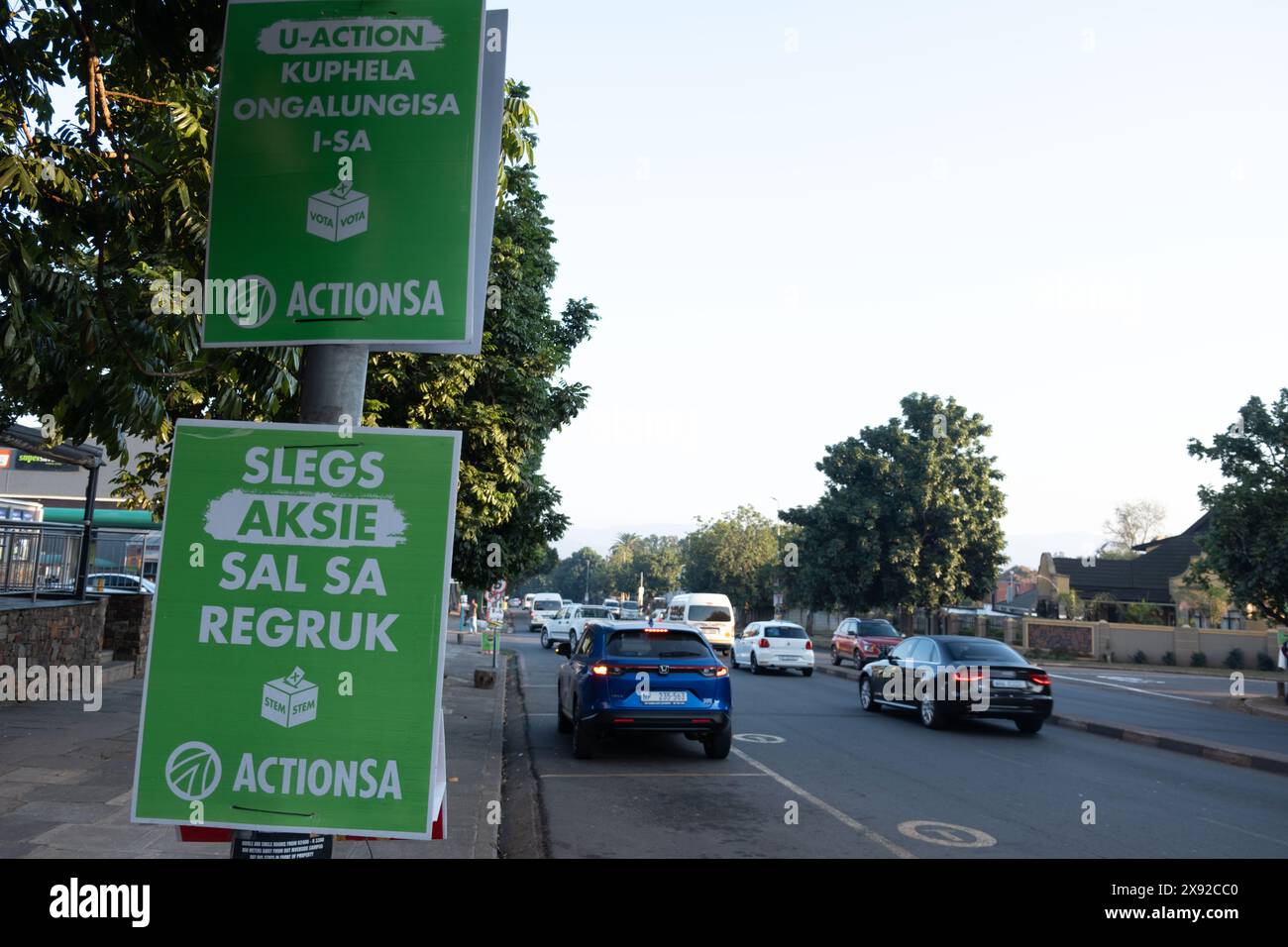 Scottsville, Pietermaritzburg, KwaZulu-Natal, Afrique du Sud, 20240527. PHOTO : David A. Larsen. Affiches électorales à l'approche des élections générales sud-africaines de 2024. L’élection de 2024 est la plus importante depuis la première élection démocratique libre et équitable en 1994, car elle pourrait s’avérer être la première fois que le Congrès national africain obtient moins de 50% de majorité. Banque D'Images