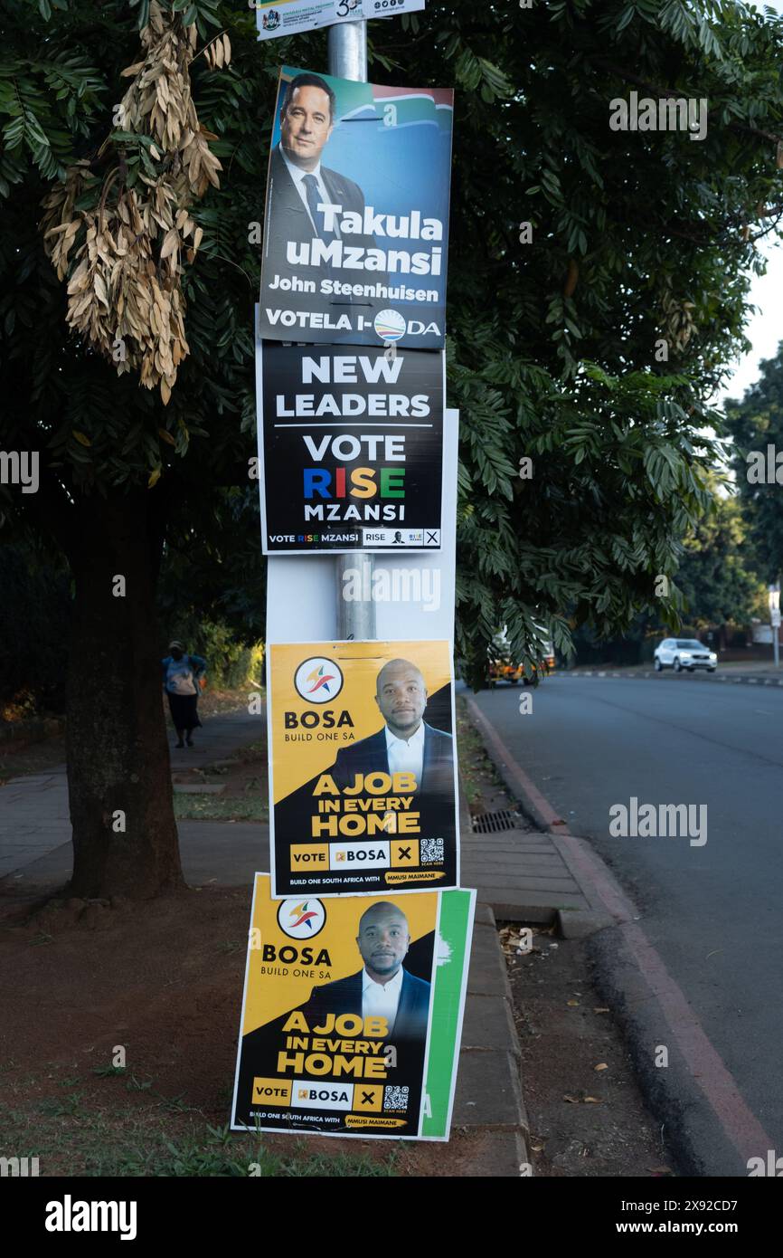 Scottsville, Pietermaritzburg, KwaZulu-Natal, Afrique du Sud, 20240527. PHOTO : David A. Larsen. Affiches électorales à l'approche des élections générales sud-africaines de 2024. L’élection de 2024 est la plus importante depuis la première élection démocratique libre et équitable en 1994, car elle pourrait s’avérer être la première fois que le Congrès national africain obtient moins de 50% de majorité. Banque D'Images