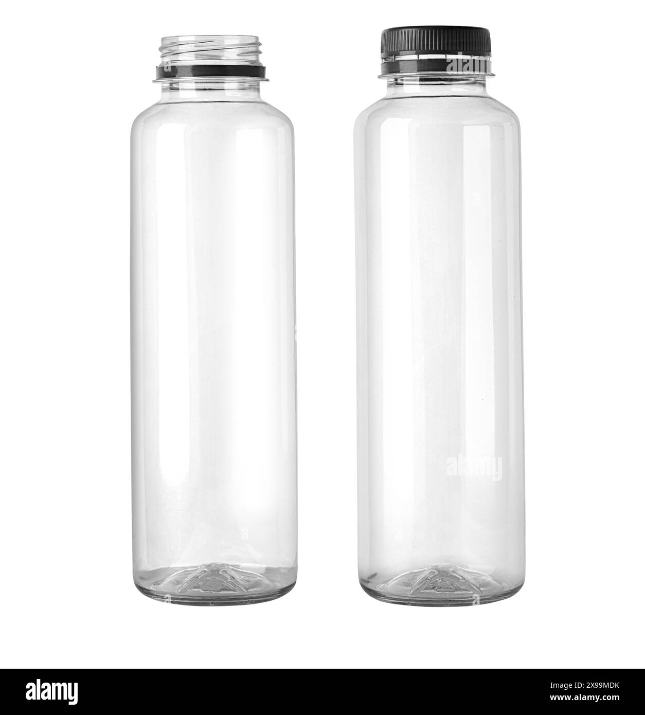 Bouteille plastique vide isolée sur blanc Banque D'Images Bouteille plastique vide isolée sur blanc Banque D'Images