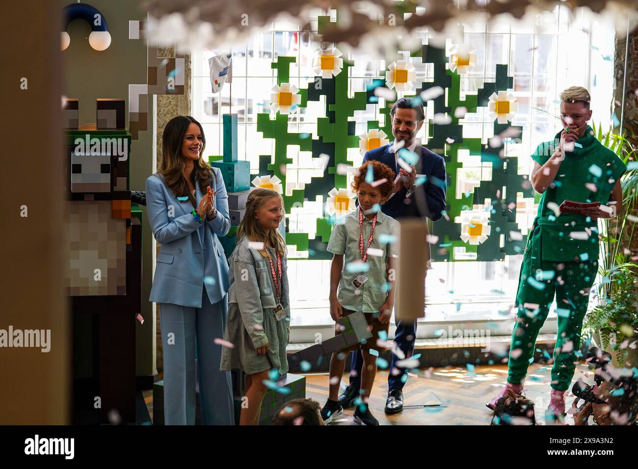 Stockholm, Lauch nouveau jeu, Suède, 05 30 2024, lancement d'un nouveau jeu éducatif de Mojang Studios. Princesse Sofia, Prince Carl Philip Banque D'Images
