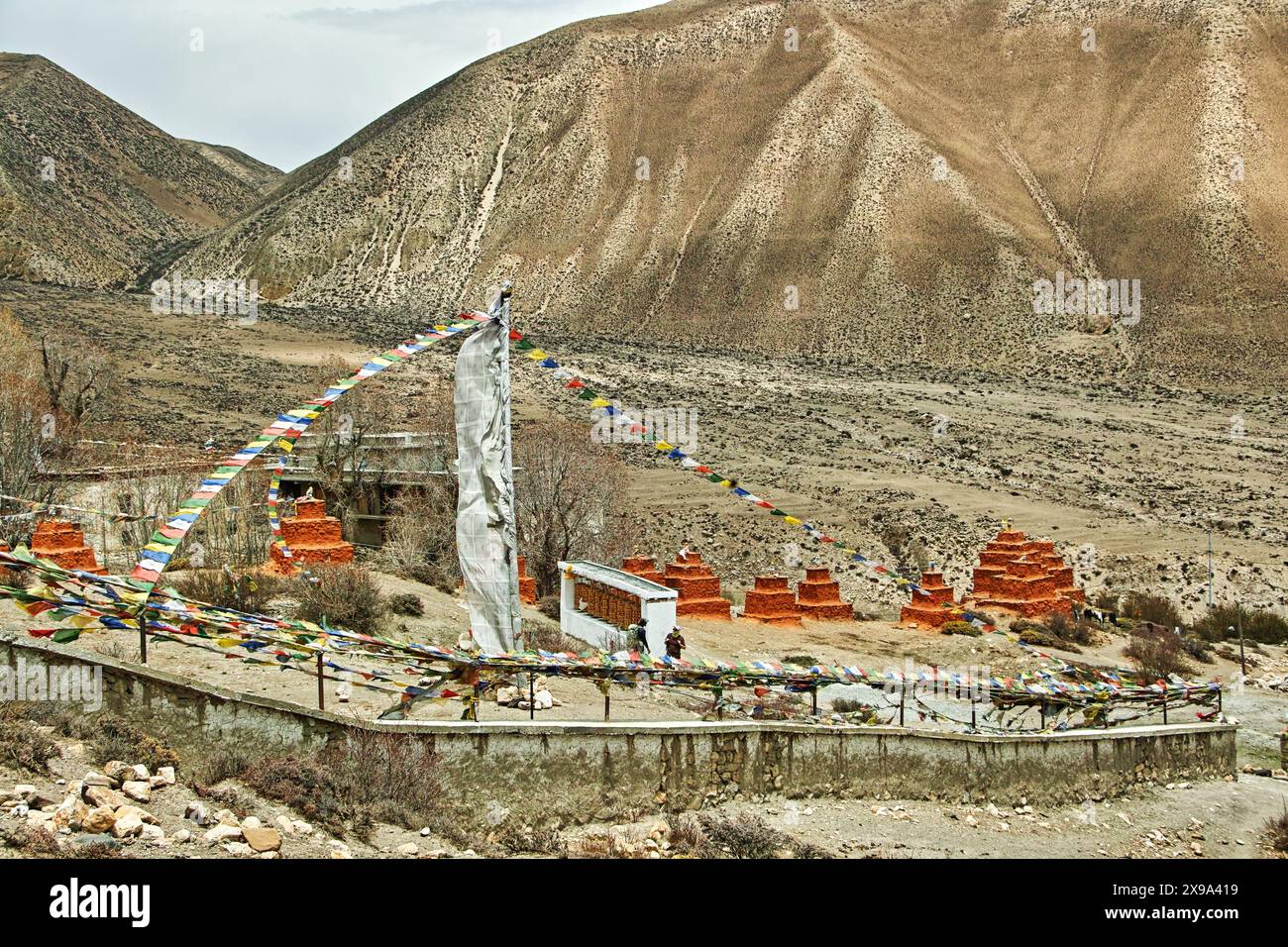 Monastère de Ghar Gomba, Upper Mustang, près de Charang Banque D'Images