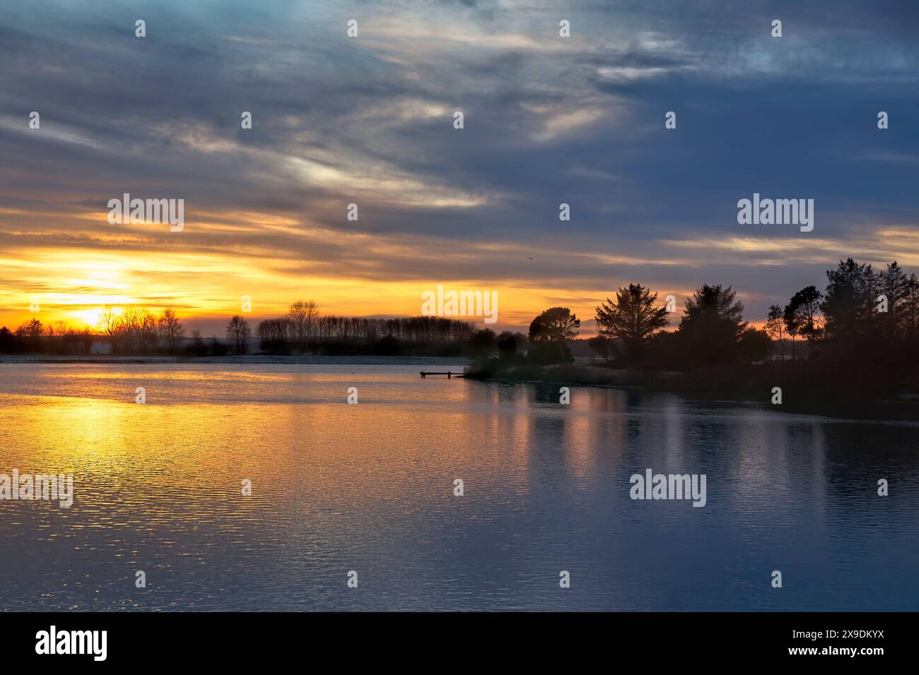 Coucher de soleil à l'entrée de Norsminde près d'Aarhus, Danemark Banque D'Images