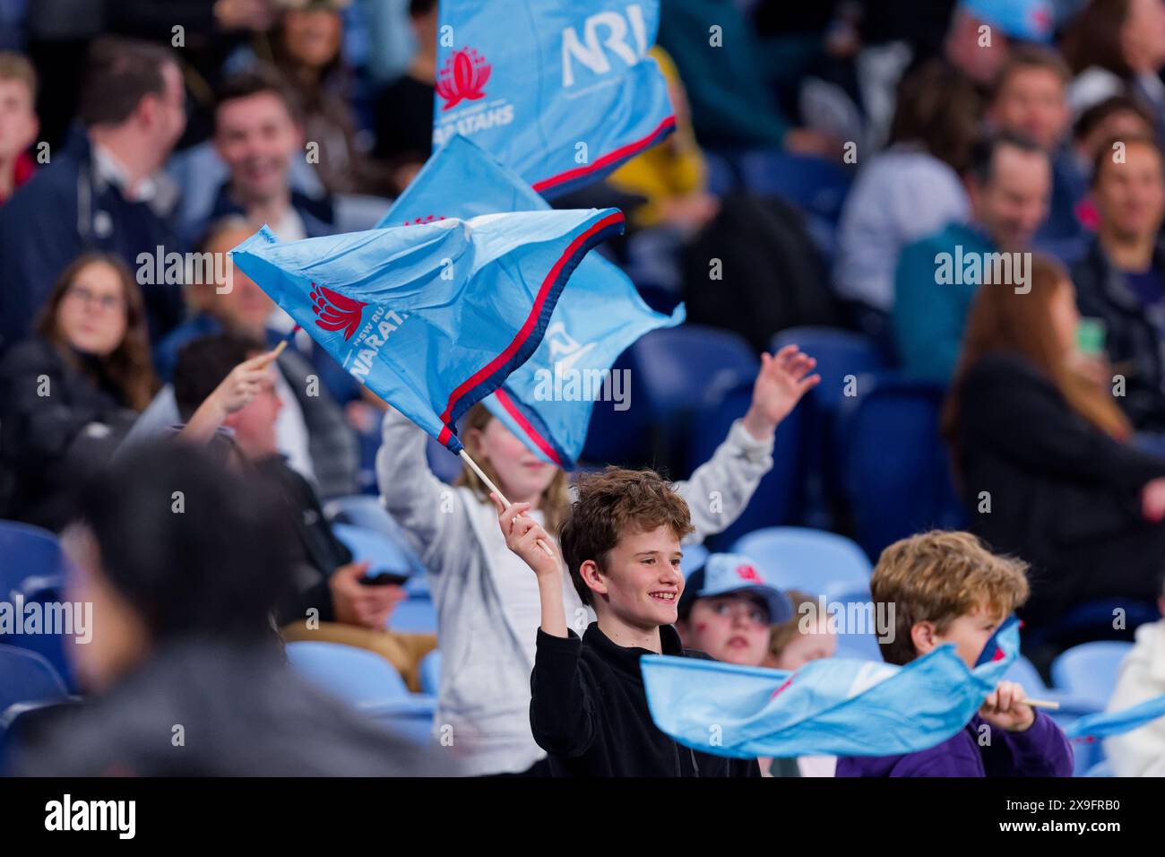 Sydney, Australie. 31 mai 2024. Les fans de Waratahs montrant leur soutien lors du match Super Rugby Pacific 2024 Rd15 entre les Waratahs de la NSW et les Reds du QLD à l'Allianz Stadium le 31 mai 2024 à Sydney, Australie crédit : IOIO IMAGES/Alamy Live News Banque D'Images