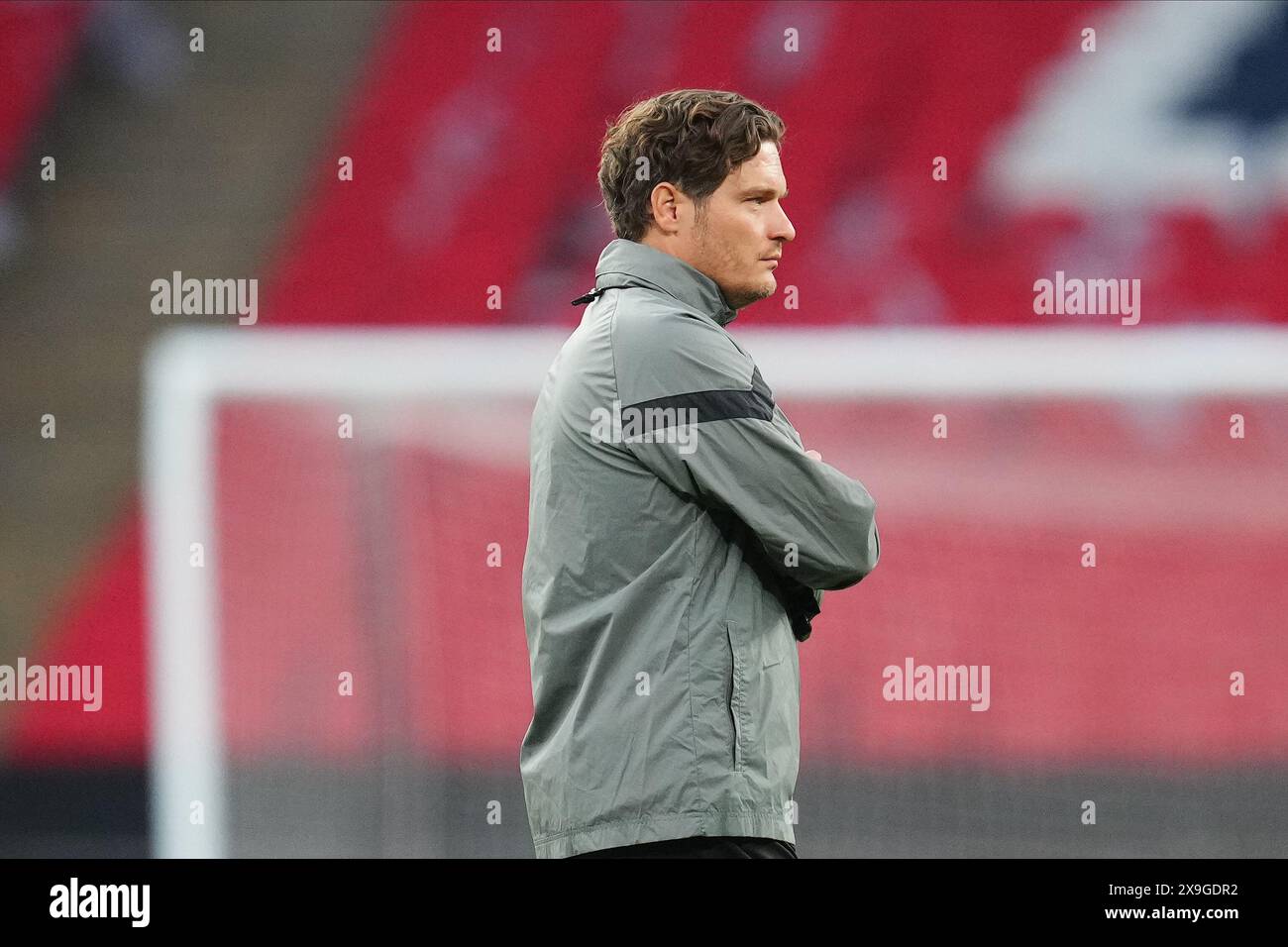 Londres, Royaume-Uni. 31 mai 2024. Edit Terzic, entraîneur-chef du Borussia Dortmund, lors de la session d'entraînement du Borussia Dortmund au stade de Wembley le 31 mai 2024 à Londres. (Photo de Bagu Blanco/Pressinphoto/Icon Sport) lors de la session d'entraînement du Borussia Dortmund de la Ligue des champions de l'UEFA au stade de Wembley le 31 mai 2024 à Londres, en Angleterre. (Photo de Bagu Blanco/PRESSINPHOTO) crédit : AGENCE SPORTIVE PRESSINPHOTO/Alamy Live News Banque D'Images