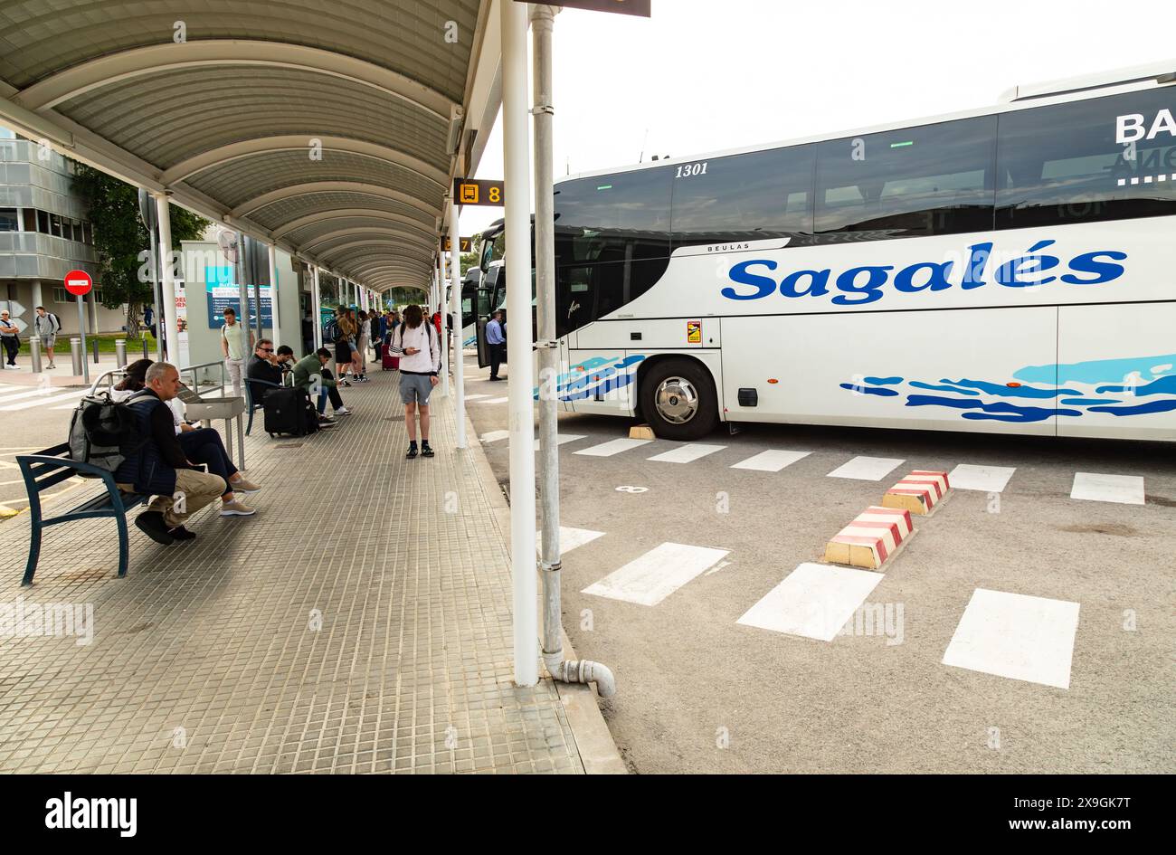 Bus de l'aéroport de Gérone à Barcelone, Catalogne, Espagne. Banque D'Images