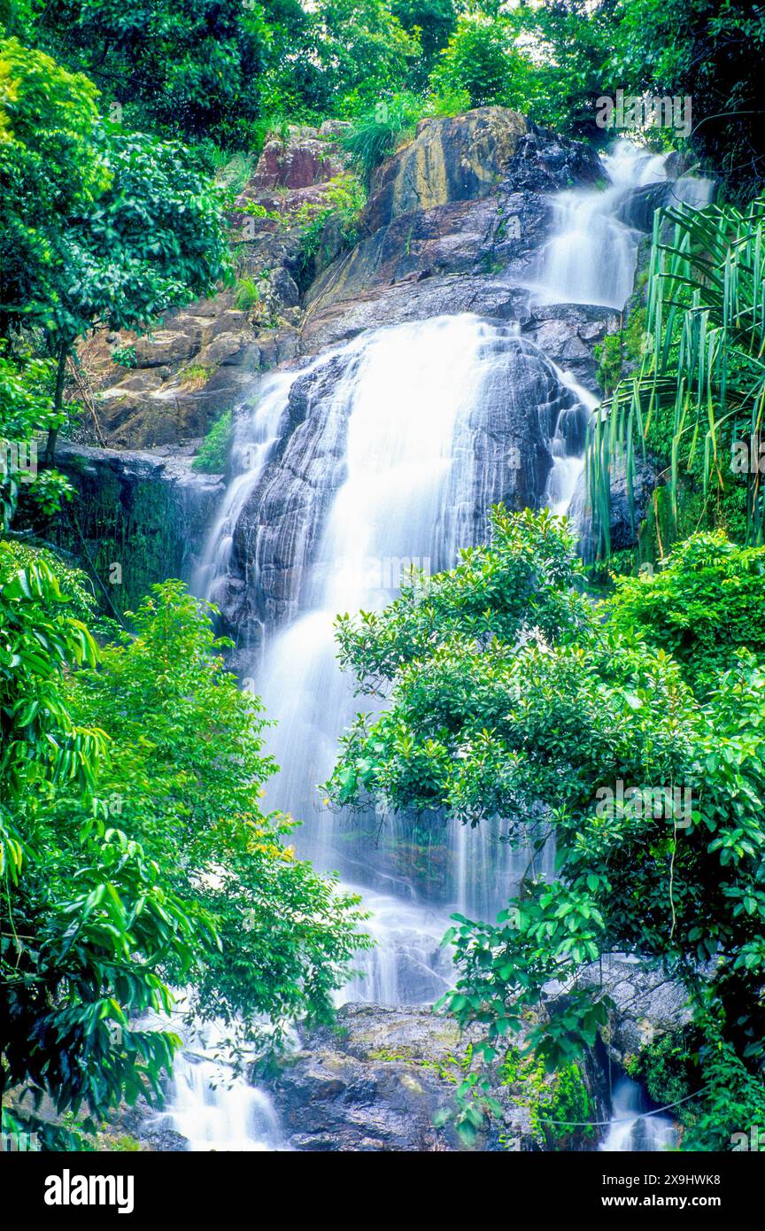 Chutes de Namuang, niveau 2, Koh Samui, Thaïlande Banque D'Images