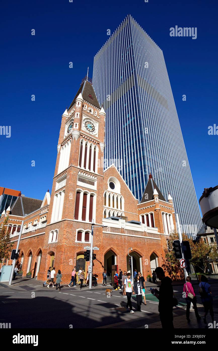 Tour de l'horloge de la mairie et ministère de la Justice, Perth, Australie occidentale Banque D'Images