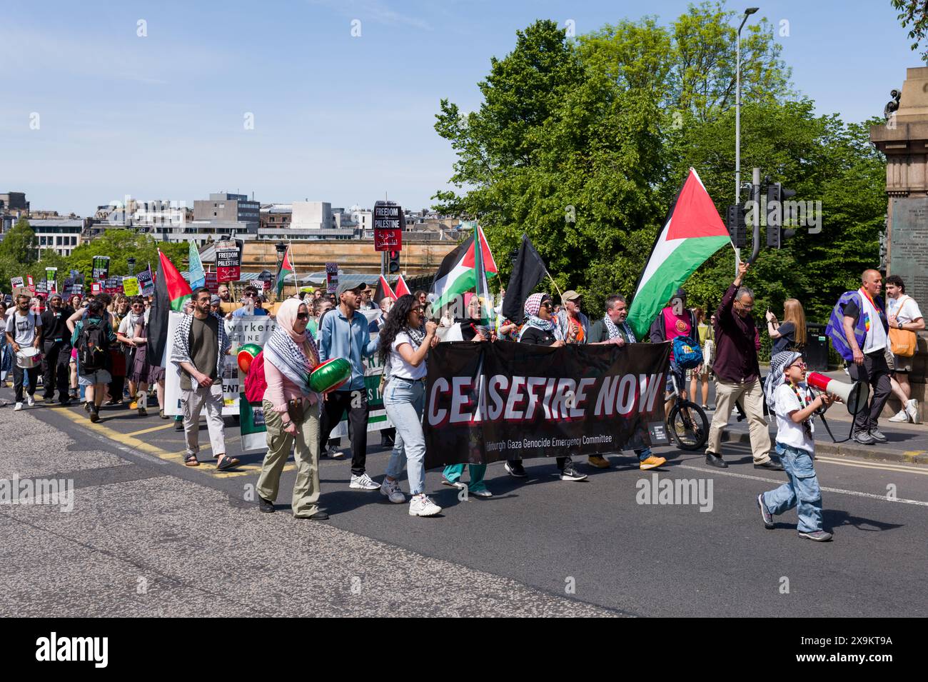 Édimbourg, Royaume-Uni. 1er juin 2024. Il s'agit de la marche de protestation du Comité d'urgence pour le génocide de Gaza d'Édimbourg dirigé par des enfants lors de leur marche de protestation à Édimbourg. Crédit : JASPERIMAGE/Alamy Live News Banque D'Images