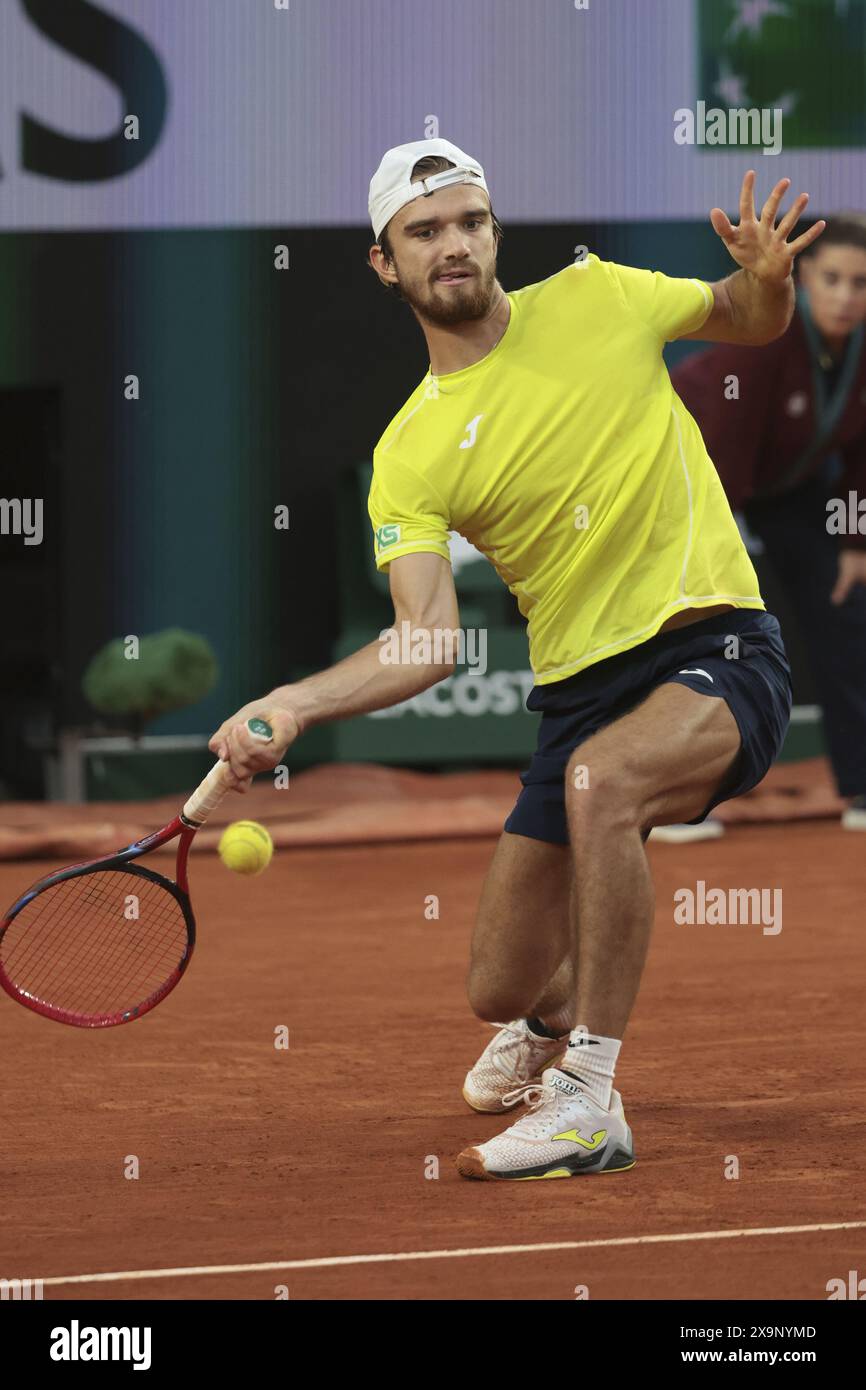 Tomas Machac de la République tchèque lors de l'Open de France 2024