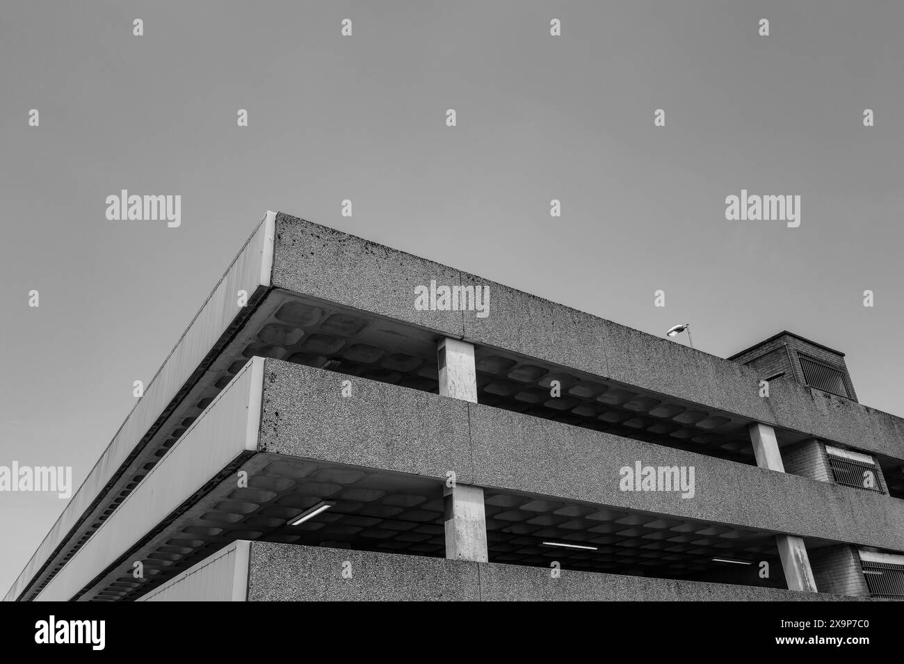 MOORFIELD À PLUSIEURS ÉTAGES PARKING CALENICK STREET TRURO TR1 2QD CORNWALL CONSTRUIT EN 1970 Banque D'Images