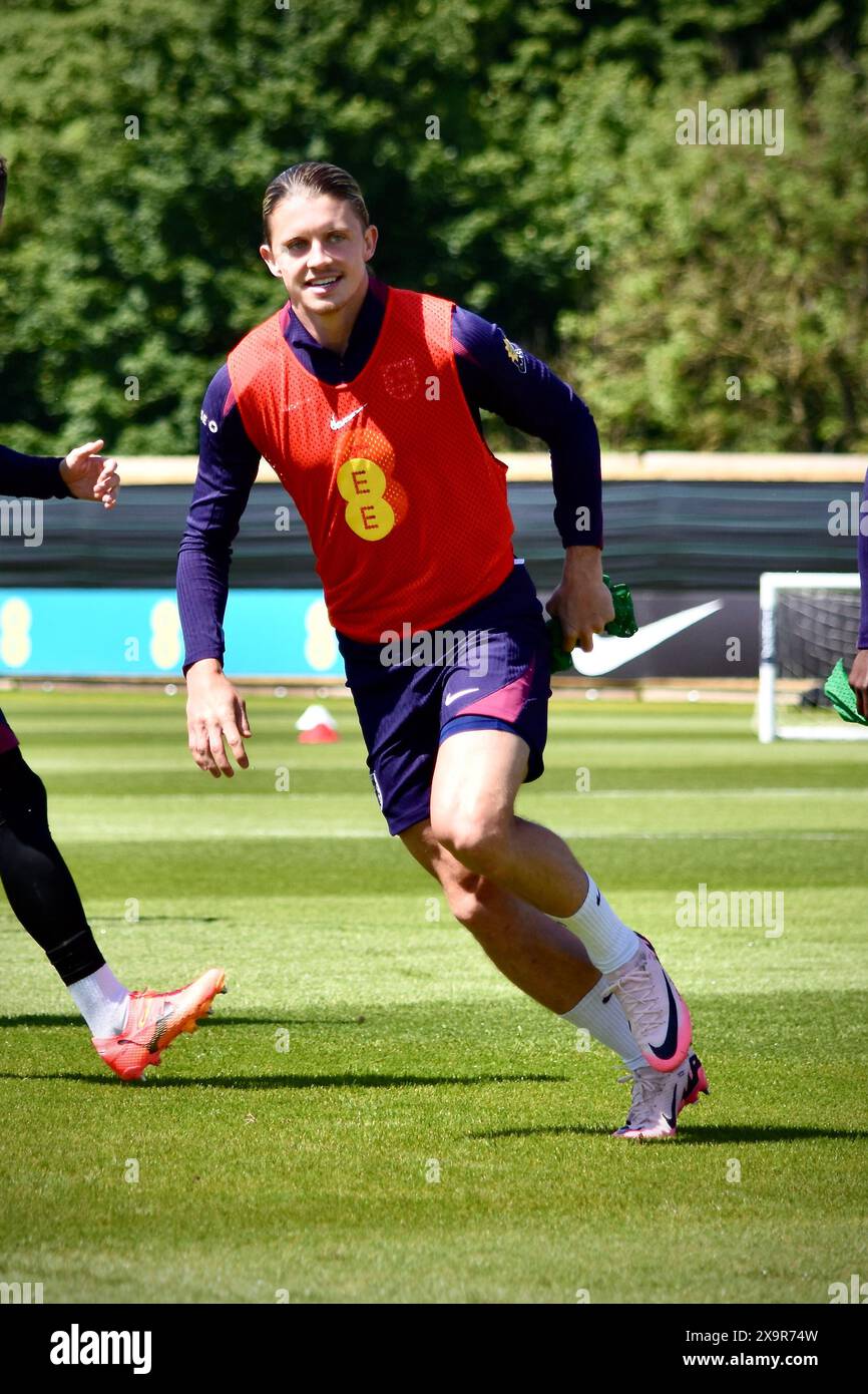 Darlington, Royaume-Uni. 02 juin 2024. Conor Gallagher photographié alors que l’équipe provisoire d’Angleterre de Gareth Southgate s’entraîne au Rockliffe Park de Middlesbrough avant leur match contre la Bosnie-Herzégovine dans le cadre de leurs préparatifs pour les Championnats d’Europe de l’UEFA. Crédit : James Hind/Alamy. Banque D'Images