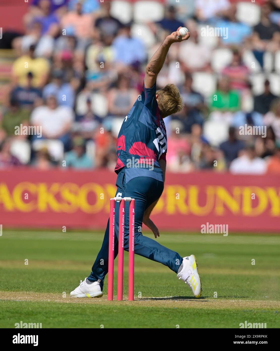 NORTHAMPTON, ROYAUME-UNI. 2 juin 2024. DavidWilley joue pour le Northamptonshire lors du T20 Vitality Blast match entre Northamptonshire Steelbacks vs Yorkshire Vikings au County Ground de Northampton, Angleterre crédit : PATRICK ANTHONISZ/Alamy Live News Banque D'Images