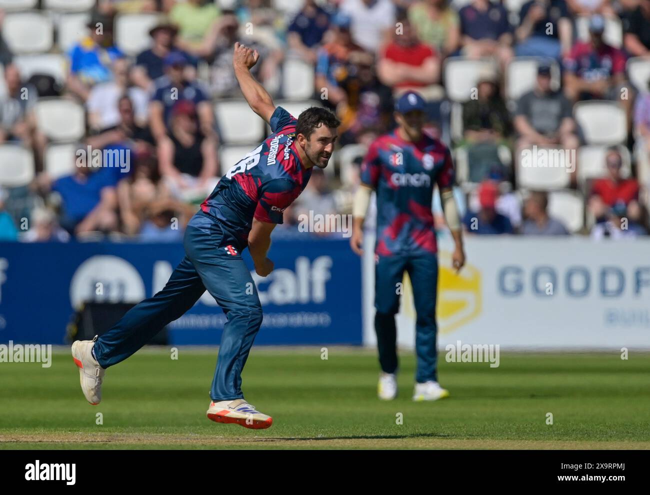 NORTHAMPTON, ROYAUME-UNI. 2 juin 2024. Ben Sanderson joue pour le Northamptonshire lors du T20 Vitality Blast match entre Northamptonshire Steelbacks vs Yorkshire Vikings au County Ground de Northampton, Angleterre crédit : PATRICK ANTHONISZ/Alamy Live News Banque D'Images