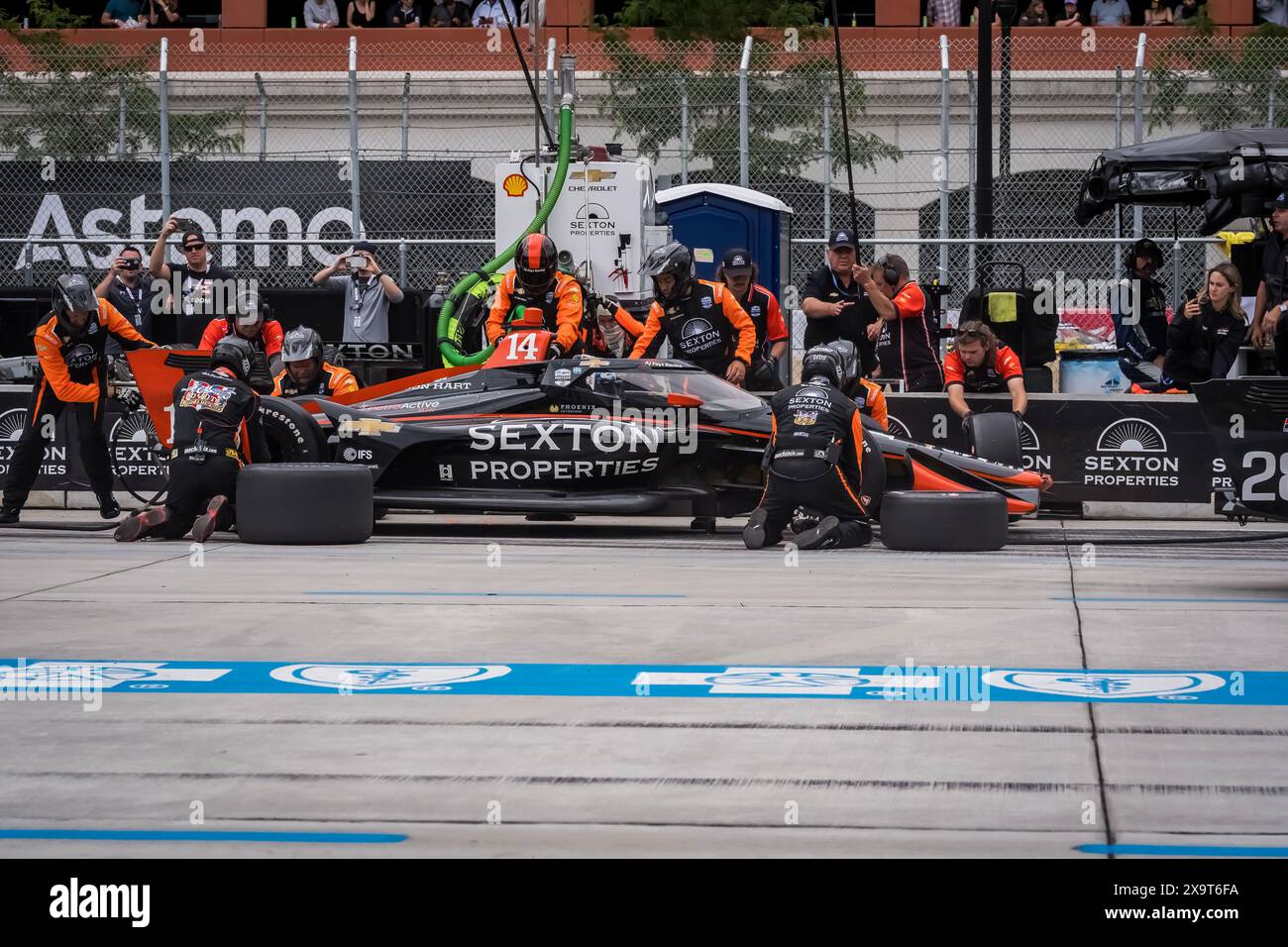 Detroit, Mi, États-Unis. 2 juin 2024. SANTINO FERRUCCI (14 ans) de Woodbury, Connecticut descend pit Road pour le service lors du Grand Prix de Détroit dans les rues de Détroit à Détroit, mi. (Crédit image : © Walter G. Arce Sr./ASP via ZUMA Press Wire) USAGE ÉDITORIAL SEULEMENT! Non destiné à UN USAGE commercial ! Crédit : ZUMA Press, Inc/Alamy Live News Banque D'Images Detroit, Mi, États-Unis. 2 juin 2024. SANTINO FERRUCCI (14 ans) de Woodbury, Connecticut descend pit Road pour le service lors du Grand Prix de Détroit dans les rues de Détroit à Détroit, mi. (Crédit image : © Walter G. Arce Sr./ASP via ZUMA Press Wire) USAGE ÉDITORIAL SEULEMENT! Non destiné à UN USAGE commercial ! Crédit : ZUMA Press, Inc/Alamy Live News Banque D'Images