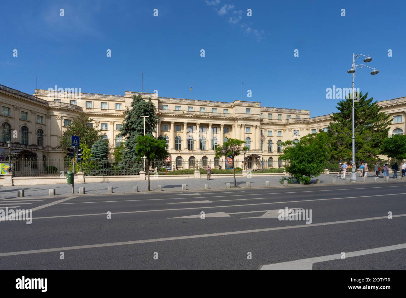 Bucarest, Roumanie. 25 mai 2024. Vue extérieure du Musée National d'Art roumain dans le centre-ville Banque D'Images