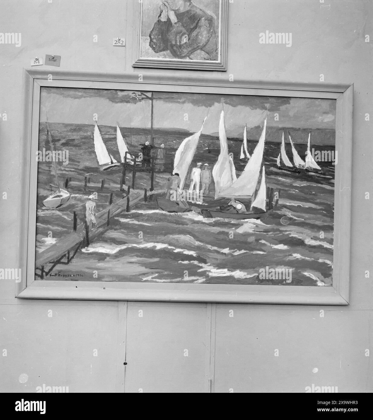 Current 1946 : aperçu de l'exposition d'automne. Knut Frøysaa est originaire de Hamar. Il a choisi un motif de sa région natale, 'Snipesailers on Mjosa', qui donne une impression fraîche et vivante de voile sur le plus grand lac de Norvège. Photo : aktuell / NTB ***la photo n'est pas traitée*** Banque D'Images