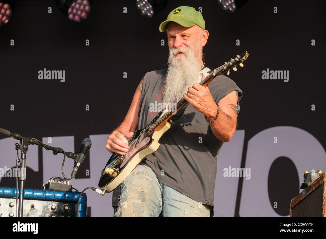 Seasick Steve se produit au Wychwood Festival, Cheltenham, Royaume-Uni. 2 juin 2024 Banque D'Images