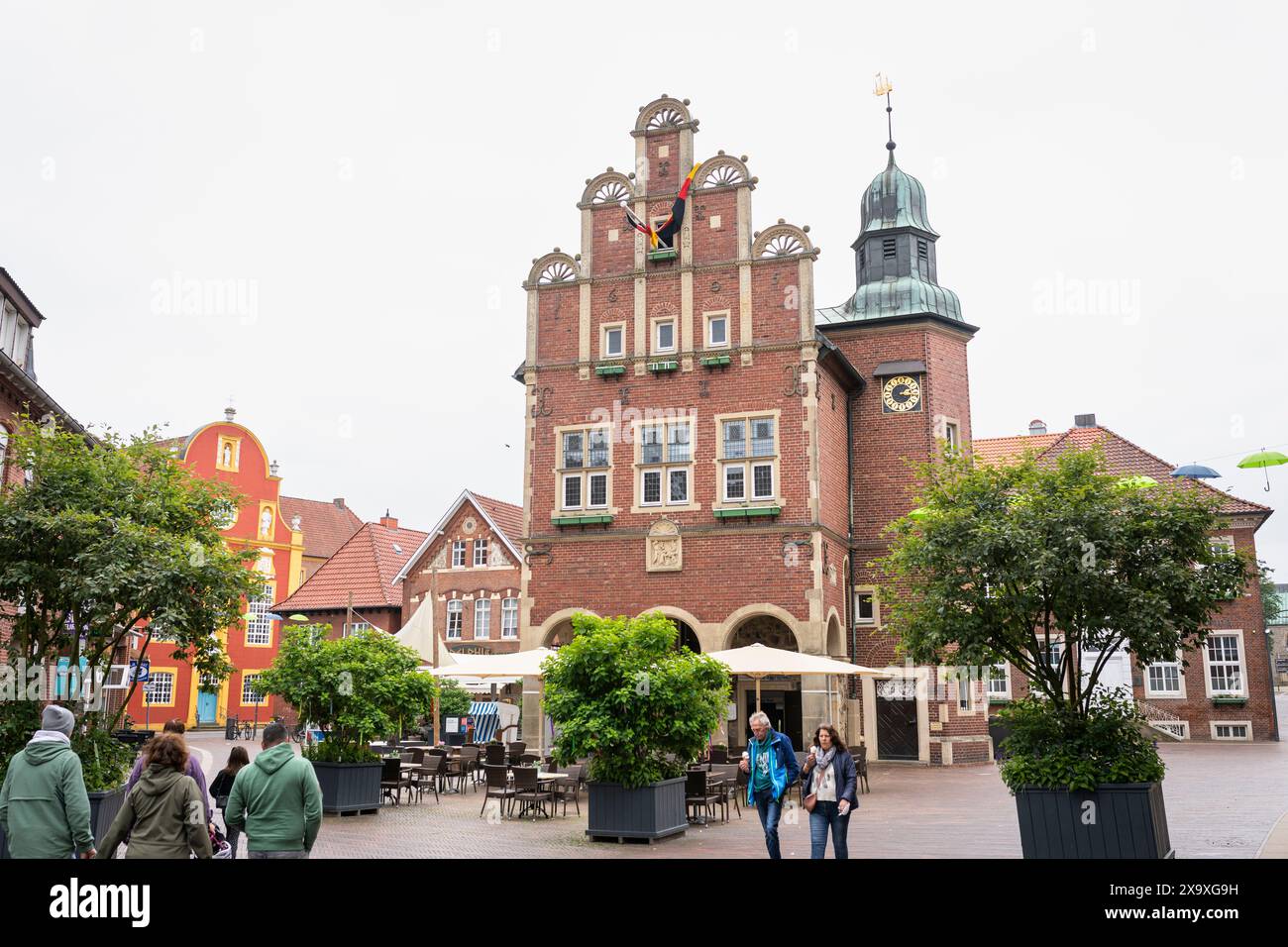 Vue sur la ville de Meppen avec l'ancienne mairie historique Allemagne Banque D'Images