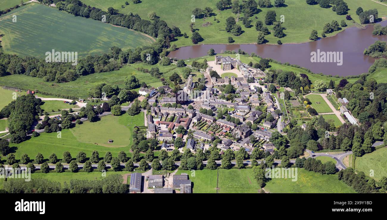 Vue aérienne du village de Ripley près de Harrogate, North Yorkshire Banque D'Images