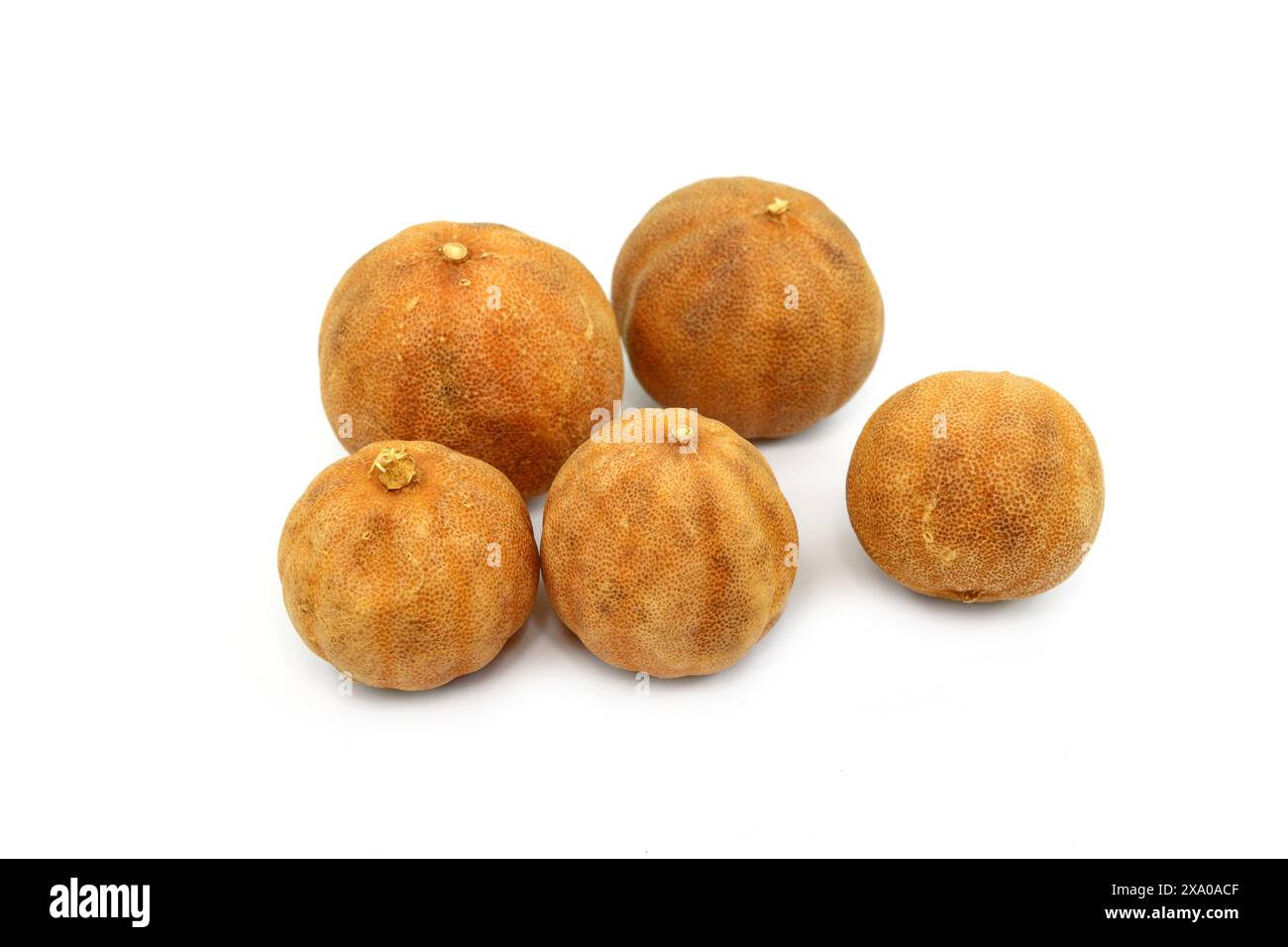 limes entières séchées iraniennes, ingrédients de cuisine persane Banque D'Images