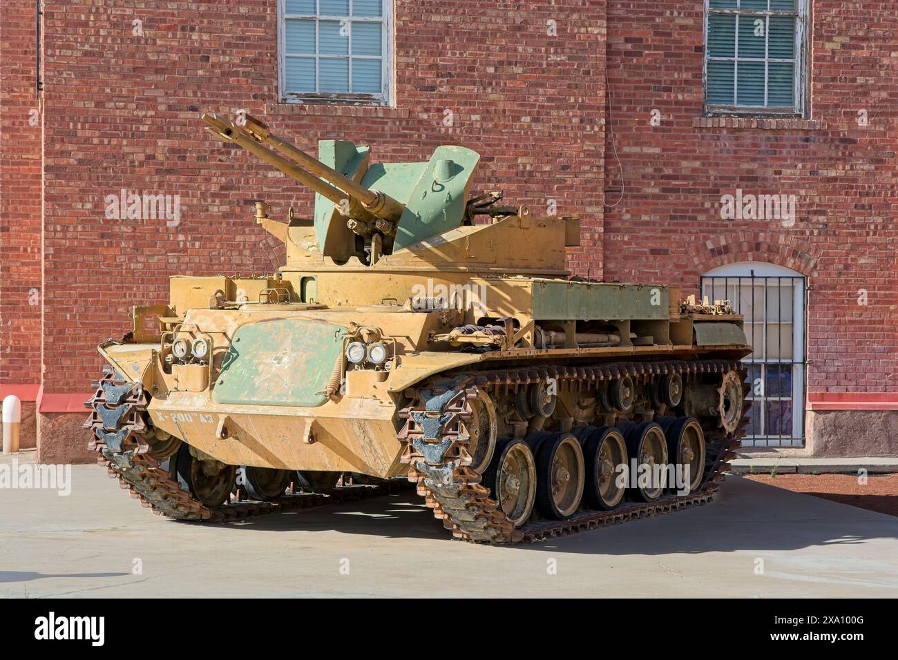 Véhicule blindé M42 Duster exposé devant le musée Luna Mimbres — Deming, Nouveau-Mexique, avril 2024 Banque D'Images