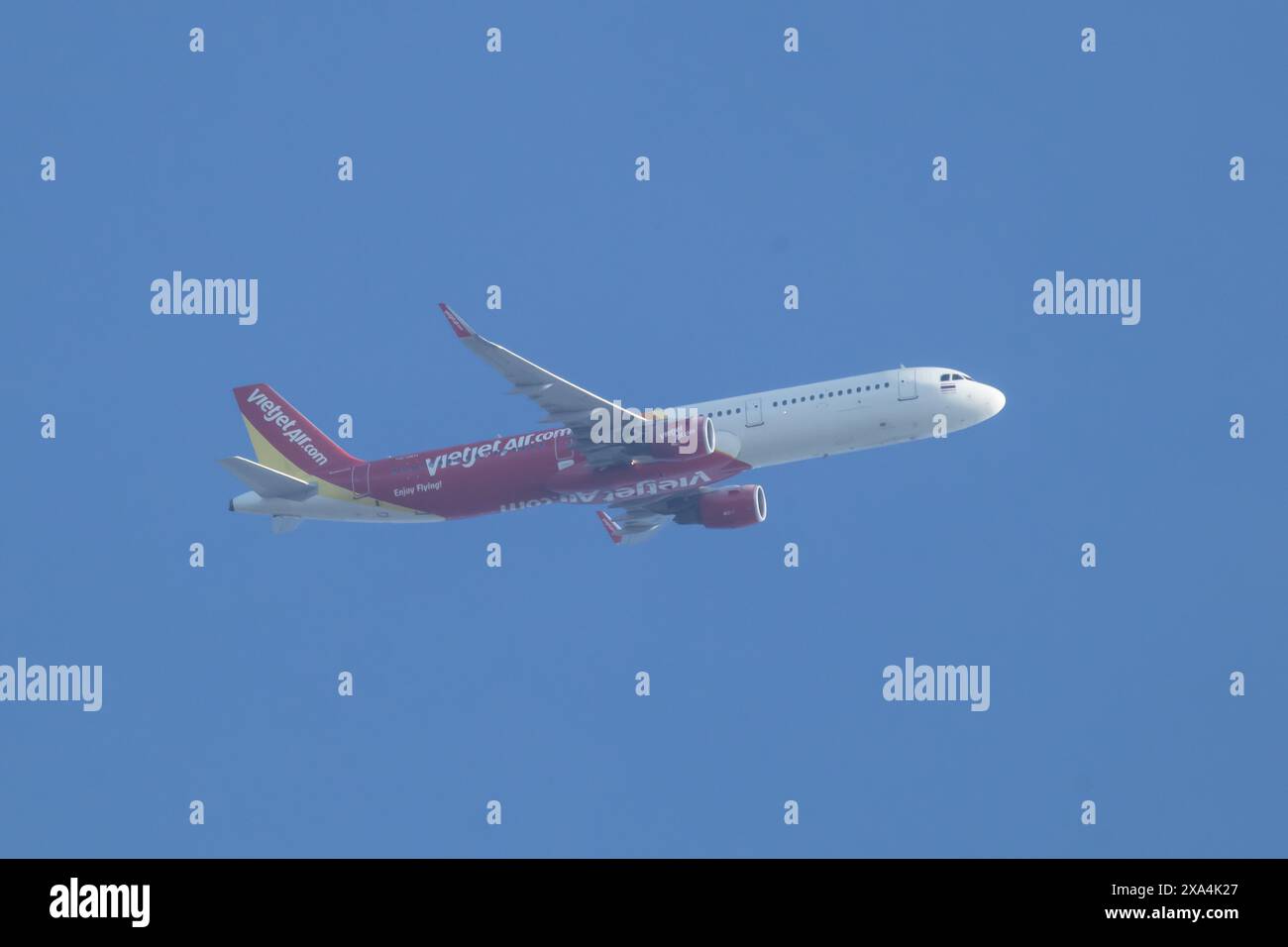 Chiangmai, Thaïlande - novembre 28 2023 : HS-VKF A321 de Thai Vietjet Airline. Décollez de l'aéroport international de Chiang mai à l'aéroport de Bangkok. Banque D'Images