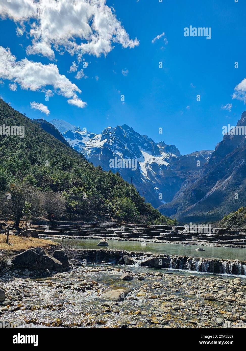 Une vue panoramique de Blue Moon Valley dans la ville de Kunming, Yunnan, Chine Banque D'Images