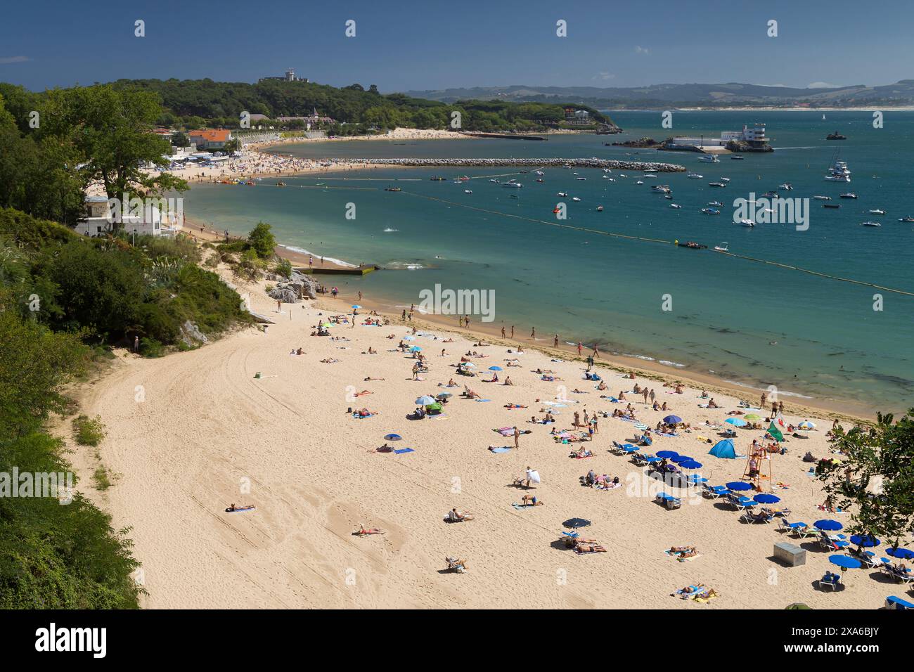 Santander, Espagne - 20 août 2022 : plage des dangers à Santader, Espagne. Banque D'Images
