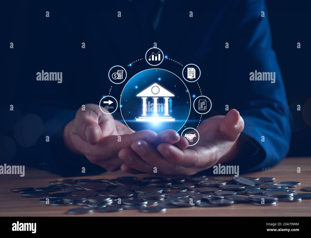 Concept de banque centrale et de monnaie internationale en ligne. Homme d'affaires montrant des transactions financières sûres et le transfert d'argent de change. Tri Banque D'Images