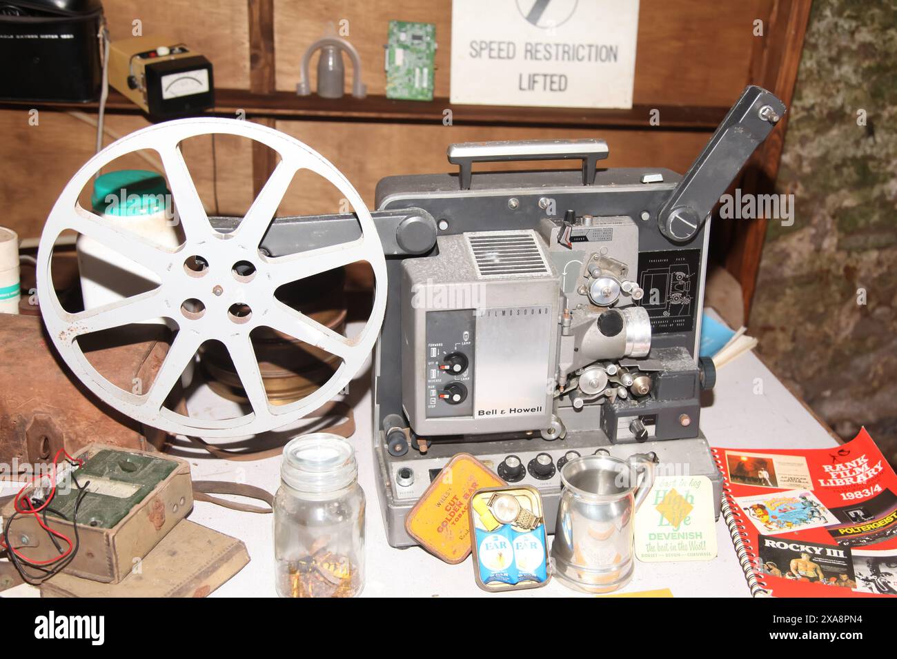 Projecteur de film à bande Ben & Howell Filmosound Banque D'Images