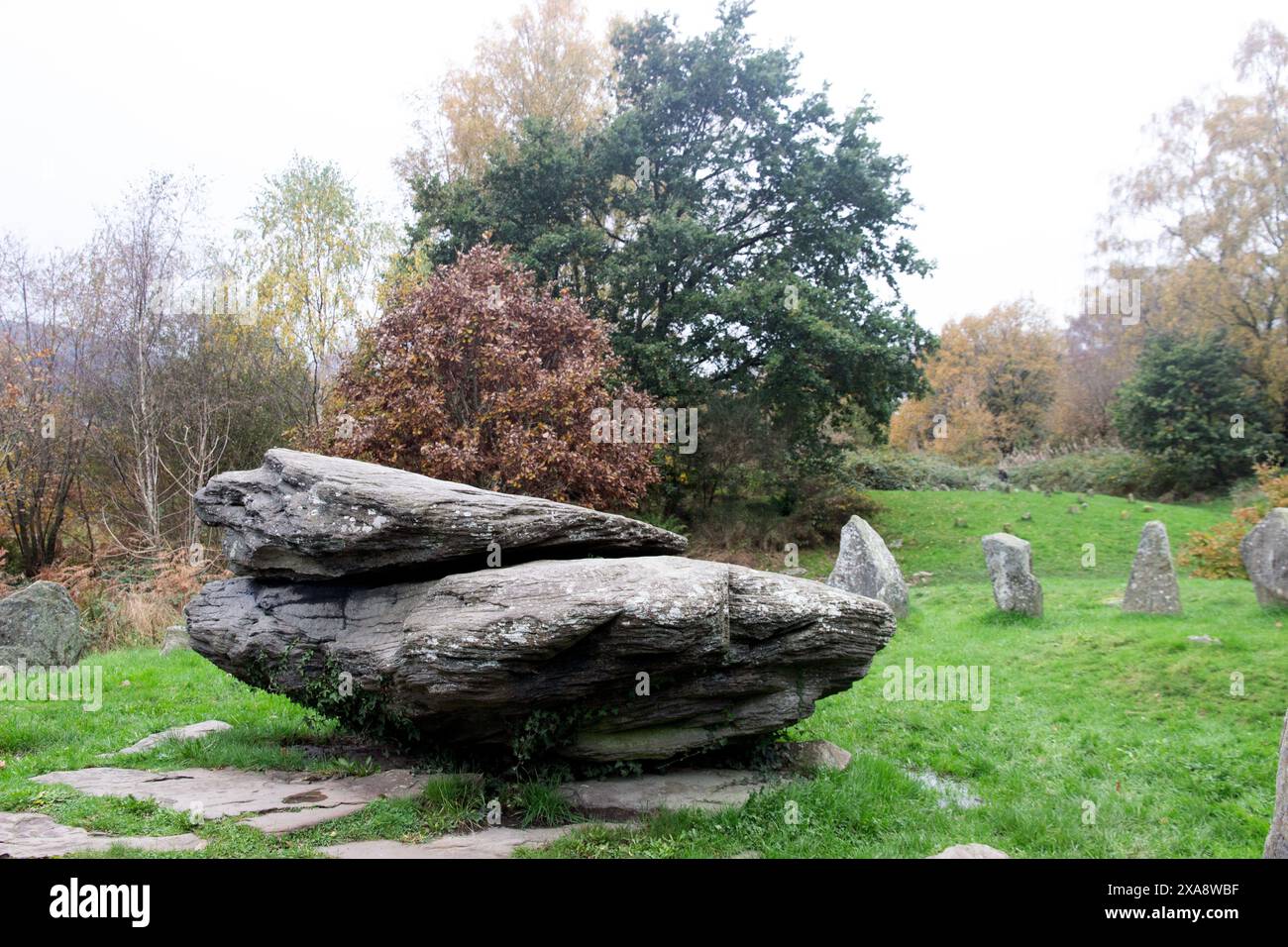 La pierre à bascule sur Coedpenmaen Common était un lieu de réunion public à Pontypridd des chartistes aux druides, également le Dr William Price s'est adressé au public Banque D'Images