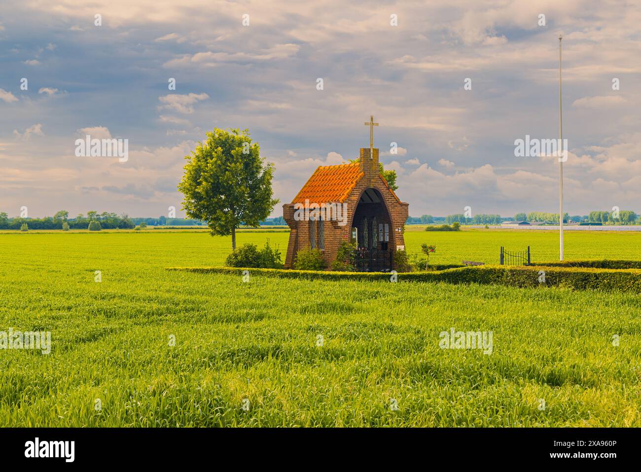 Monument de la seconde Guerre mondiale 'notre Dame de la floraison Betuwe' à Bemmel (municipalité de Lingewaard), aux pays-Bas, une chapelle Maria construite en briques. I Banque D'Images