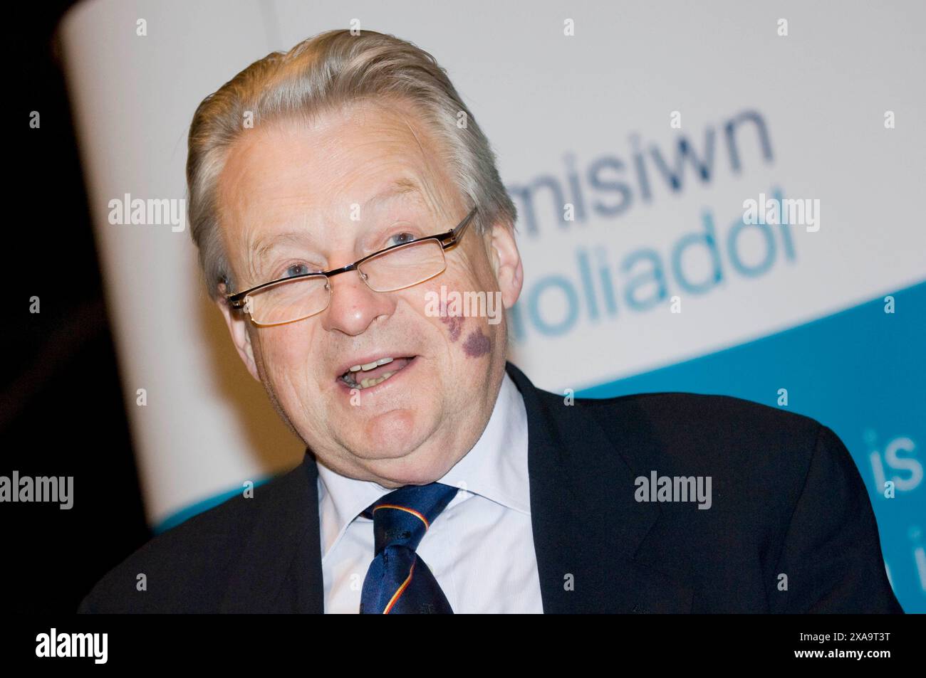 Dafydd Elis-Thomas AM, Président de l'Assemblée galloise, s'exprimant lors d'un événement de la Commission électorale au Senedd, Assemblée nationale du pays de Galles, Cardiff Bay, 20/10/09. Banque D'Images