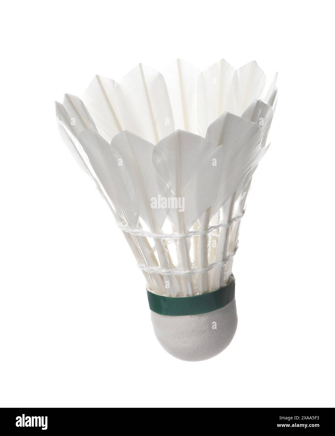 Un volant de badminton en plumes isolé sur blanc Banque D'Images