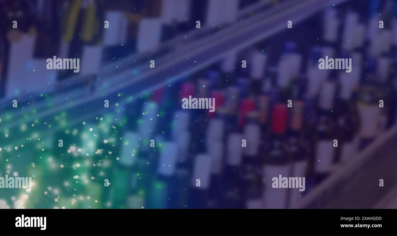 Image de lumières sur un magasin d'alcool flou en bleu Banque D'Images