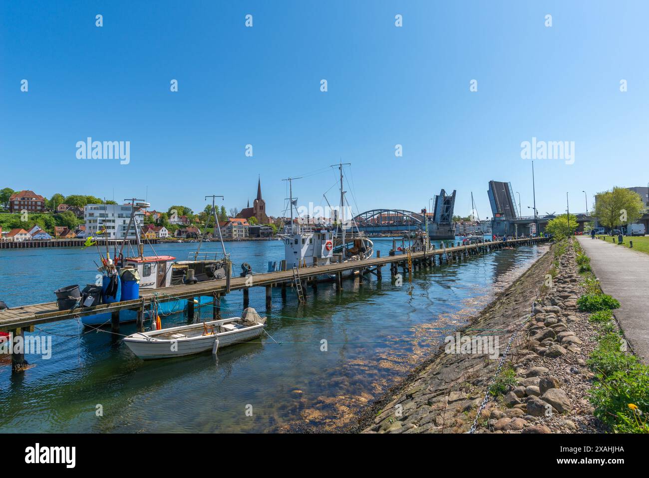 Vue sur la vieille ville commerçante de Søonderborg sur le fjord de Flesnurg, ALS, Sonderburg Bay, Insel Alsen, Südjütland, Sud de Dänemark Banque D'Images